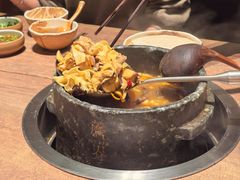 -蘑界·野生菌火锅(深业上城店)