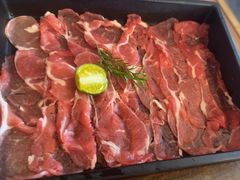 -花菇朵·云山雀 ll 野生菌锅·野果酸汤·精品滇菜(万柳店)