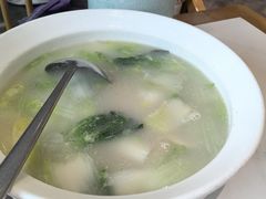 小白菜芋头汤-家宴滇食记·云南家常菜