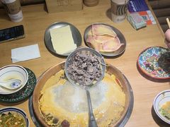 -洱火云南酸菜牛肉火锅(石景山当代商城店)