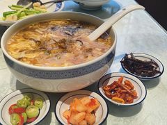 -鲁菜根·泰山菜(泰山店)