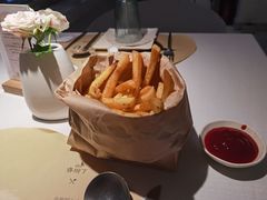 -春树下·树屋花房西餐厅(罍街AS1980店)