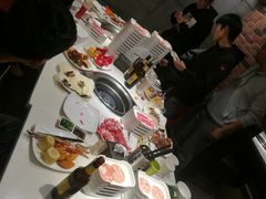-鲜佰汇海鲜烤肉自助餐厅(银座商城泰安店)