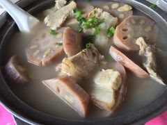 -荷香居(洞企石路店)