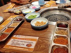 -明洞阿姨·韩式酱蟹烤肉·创意料理(三元桥店)