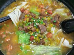 -龙记桂林米粉(财满街店)