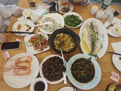 -品鲜村农家菜·阳澄湖大闸蟹(总店)