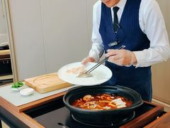 -品海楼·大连海胆锅贴馆(东港店)