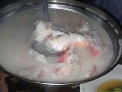 -五四北海鲜吧火锅(秀山路店)