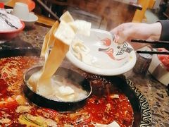 -椒香城门口老火锅(长寿路店)
