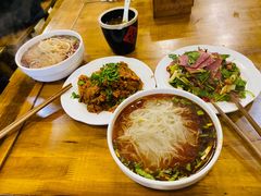-白家高记肥肠粉(总店)