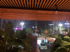 -山之屋炭火烧肉·生啤畅饮(大朗万科中央公园店)