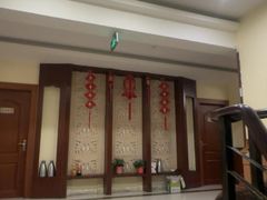 -今鲜源酒店·海鲜锅贴青岛菜(新湛路店)