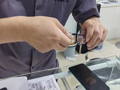 -美式眼镜·授权蔡司.依视路.尼康.豪雅.明月(南翔印象城店)