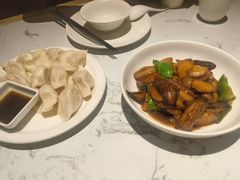 -关东小磨东北菜(漕河泾印象城店)