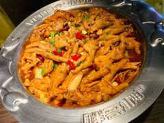 鸡爪煲-胖哥俩肉蟹煲(悦荟广场店)