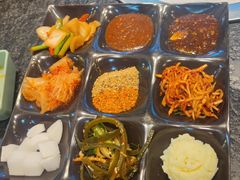-烤路里·韩国品质自助烤肉(石路天虹4号店)