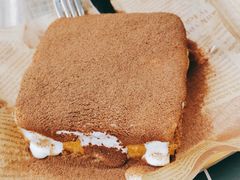 现烤漏奶华-麦龙·新港风料理(江汉路店)