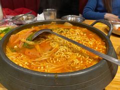 -青瓦炭韩潮烤肉(花园道店)