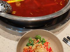 -肖肖酸萝卜鱼火锅(总店)