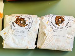 -Catch Bagel(芳草地店)