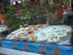 -腾阁自助餐厅(朝林广场店)