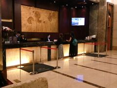 -宜昌均瑶国际酒店(宜昌CBD购物中心夷陵广场店)