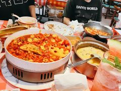 -辣小鲜·南昌大排档(船山路店)