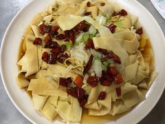 -东北菜冰城一家人