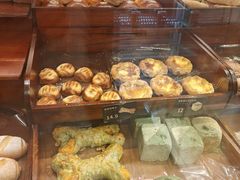 -小飞象面包公社(珠江路金鹰店)
