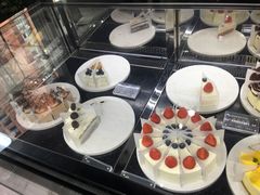 -The open life(万象城店)