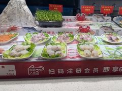 -四囍码头海鲜烧烤自助火锅(外滩南京东路悦荟广场店)