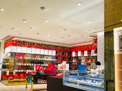 -VENCHI 闻绮(北京国贸商城店)