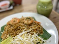 -Kat's Kitchen