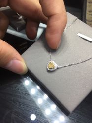 -威德钻石-克拉钻大本营(南京东路店)