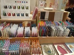 -猫的天空之城概念书店(杭州南宋御街店)