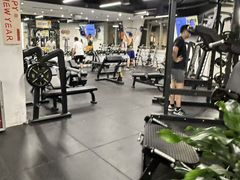 -超鹿运动(达信大厦店)