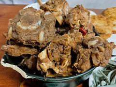 -宝瑞门钉肉饼店