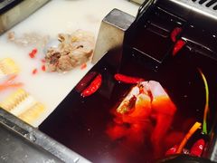 -海底捞火锅鲜切牛肉主题店(长寿路店)