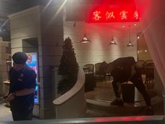 -沪小胖小龙虾(淮海中路旗舰店)