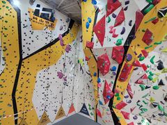 -问山MountQuest攀岩馆