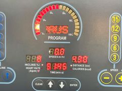 -Freedom Fitness私教健身俱乐部(徐虹北路店)