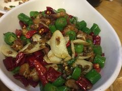 -二孃鸡爪爪(东郊记忆店)