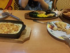 -萨莉亚意式餐厅(东山口店)