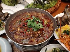 -万重锦·人文川菜馆(骡马市店)