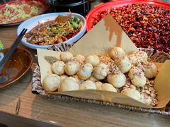 -先启半步颠小酒馆(虹桥龙湖天街店)
