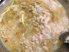 酸汤兔大锅-老来福·非遗酸汤兔(凯旋路店)