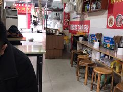 大堂-川剧团老凉粉