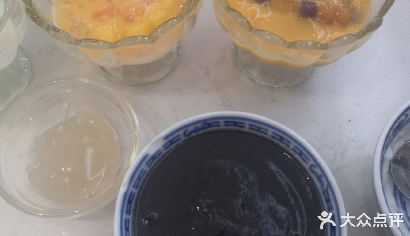 三十元的六运小区甜品自助