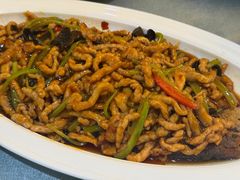 有鱼的鱼香肉丝-君霖海鲜私房菜(春柳店)